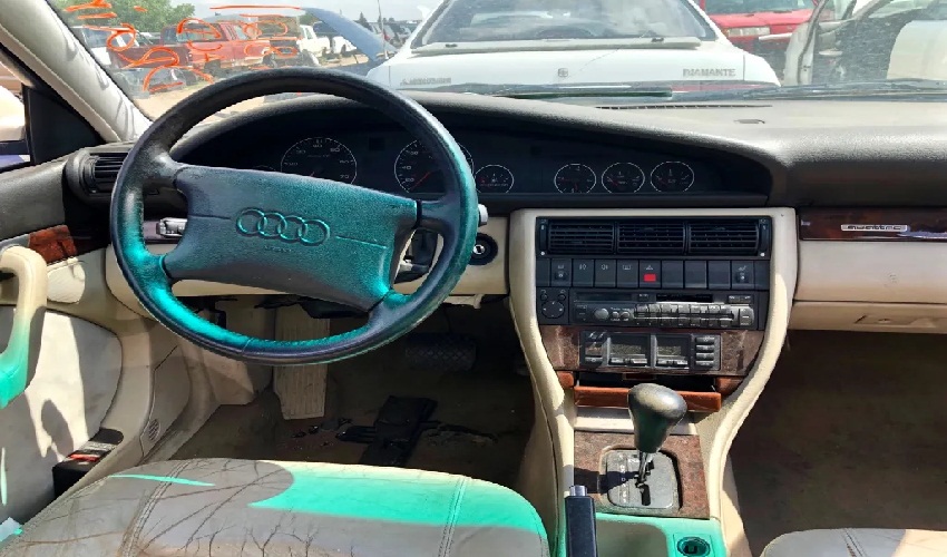 Audi 100 del año 1990