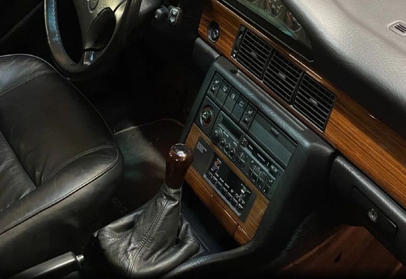 Audi 200 Año 1991 interior