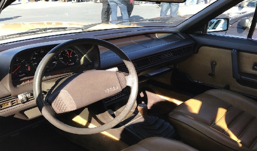 Audi 5000 Año 1980 interior