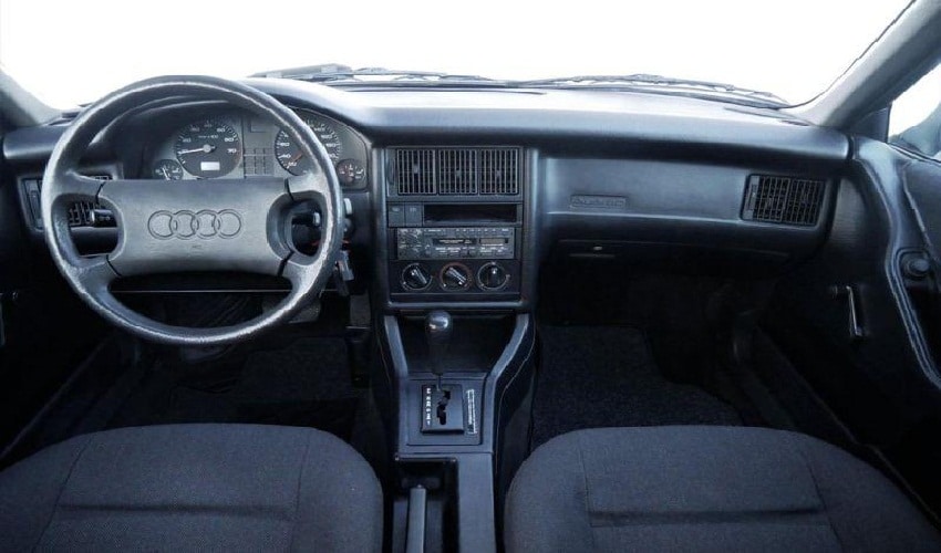 Audi 80 Año 1991 interior