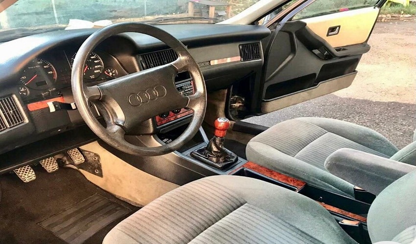 Audi 90 Año 1987 interior