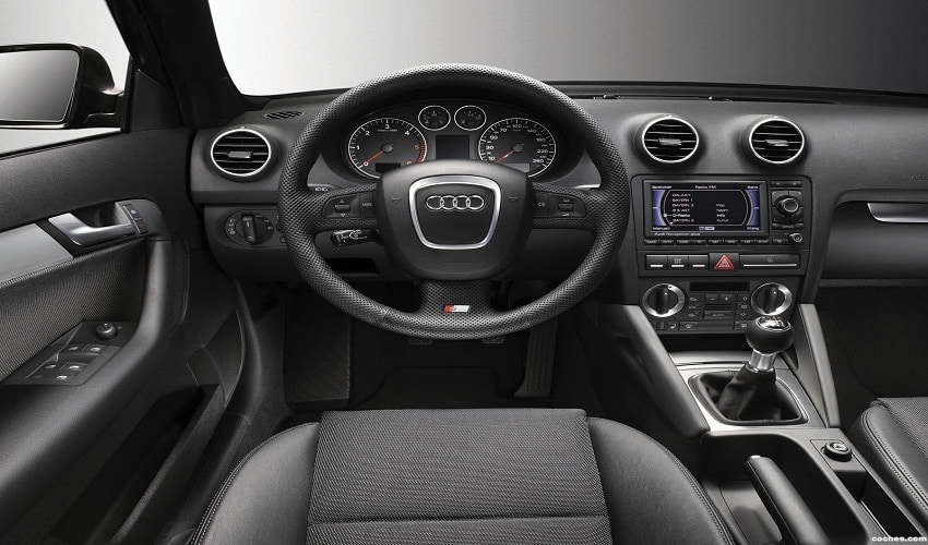 Audi A3 Año 2005 interior