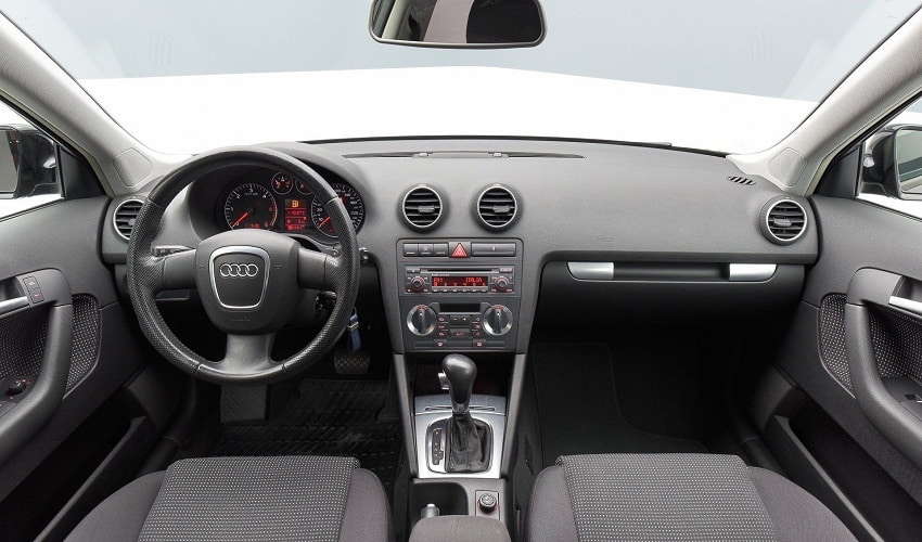 Audi A3 Año 2006 interior