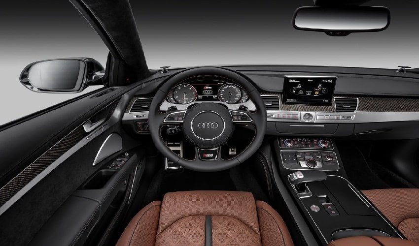 Audi S8 Año 2013 interior