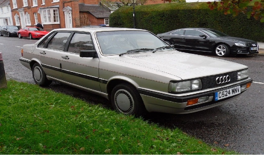 Audi 90 Año 1985