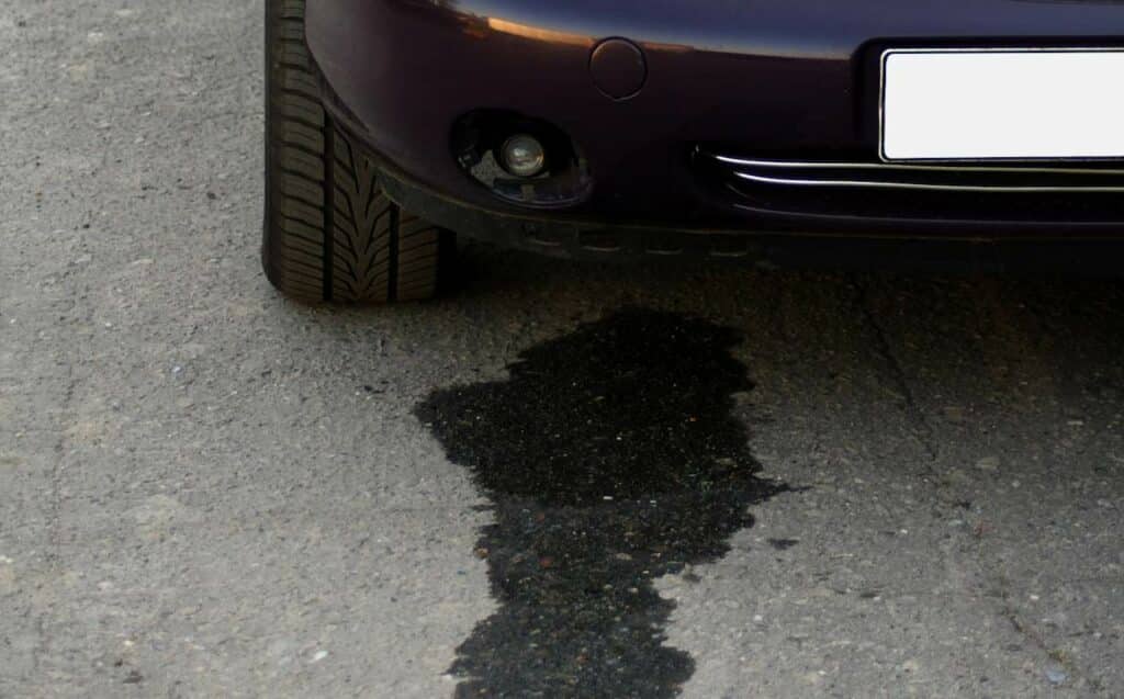 Conoce los Signos de una Mala Bomba de Agua en el Chrysler Sebring.