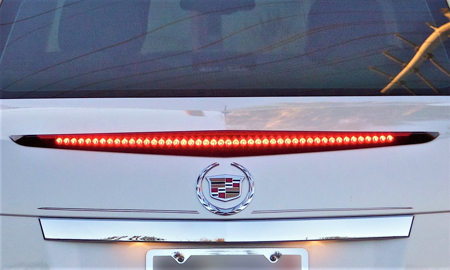 ¿Por Qué Está Encendida La Luz De Advertencia De Freno Chrysler 200?